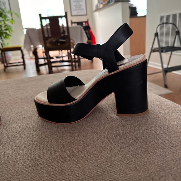 Dolce Vita platform sandals size 6, black, never worn - Picture 2 of 6